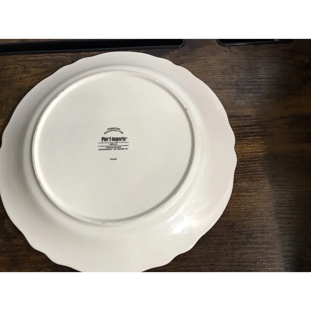 Pier 1 Imports Gallo Decorative Plate With Chickens